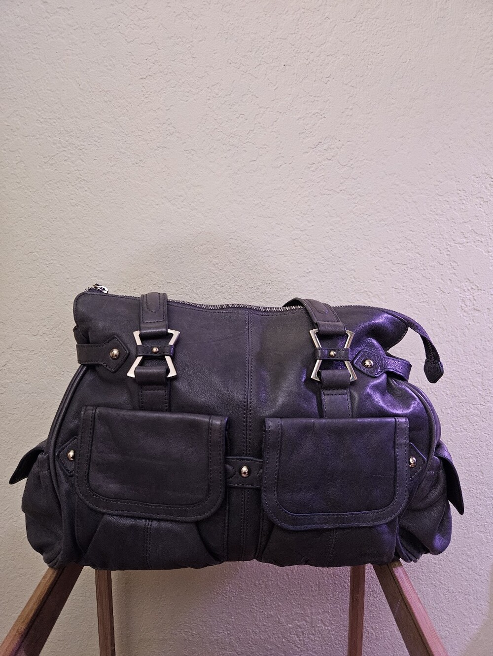 Junior Drake Megan Gray Leather Double Pocket Satchel Bag.